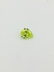 Фианит олива светлый груша 20х15мм (цвет 20)