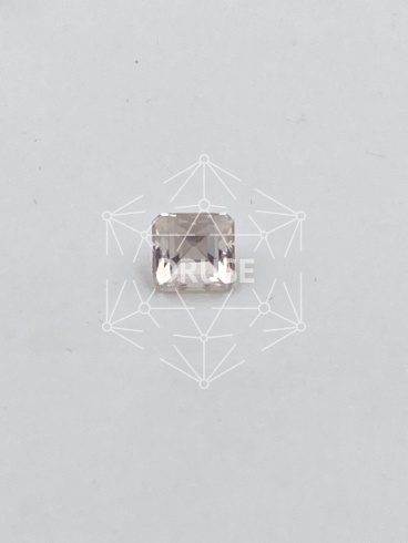 Топаз винный квадрат 7,5х7,5мм (2,85ct)