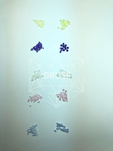 Лот №4 (Фианиты матовые Swarovski).